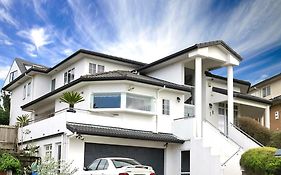 Lush & Co Auckland Bed & Breakfast